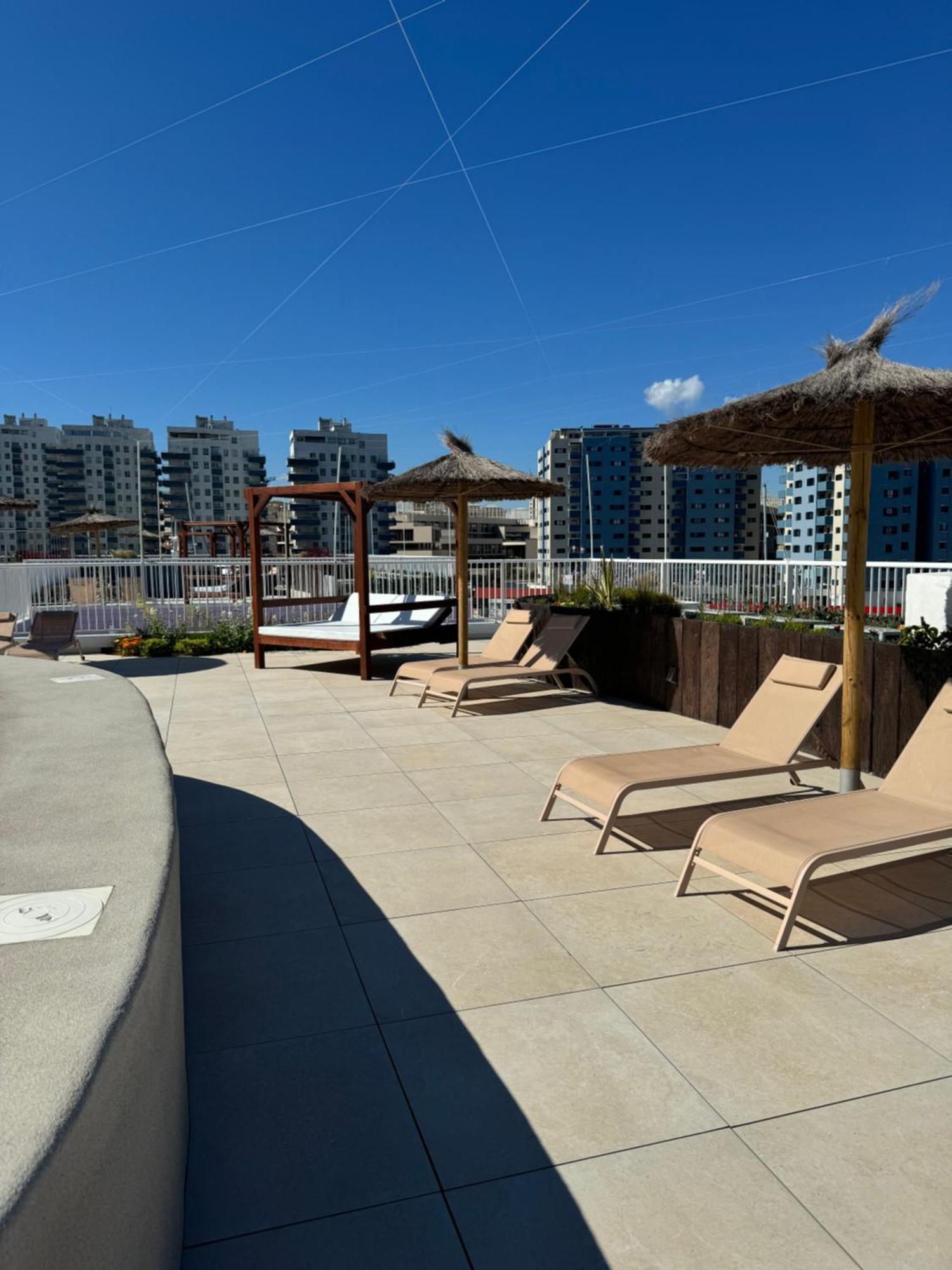 Marina Club Luxury Private Studio With Pool And Incredible Views Гібралтар Екстер'єр фото